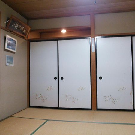 Hotel Minshuku Hogetsu Fujikawaguchiko Exterior foto